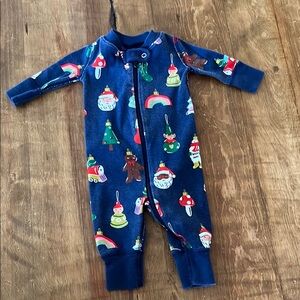 Hanna Andersson holiday pajamas with ornament print, 0-3 mo